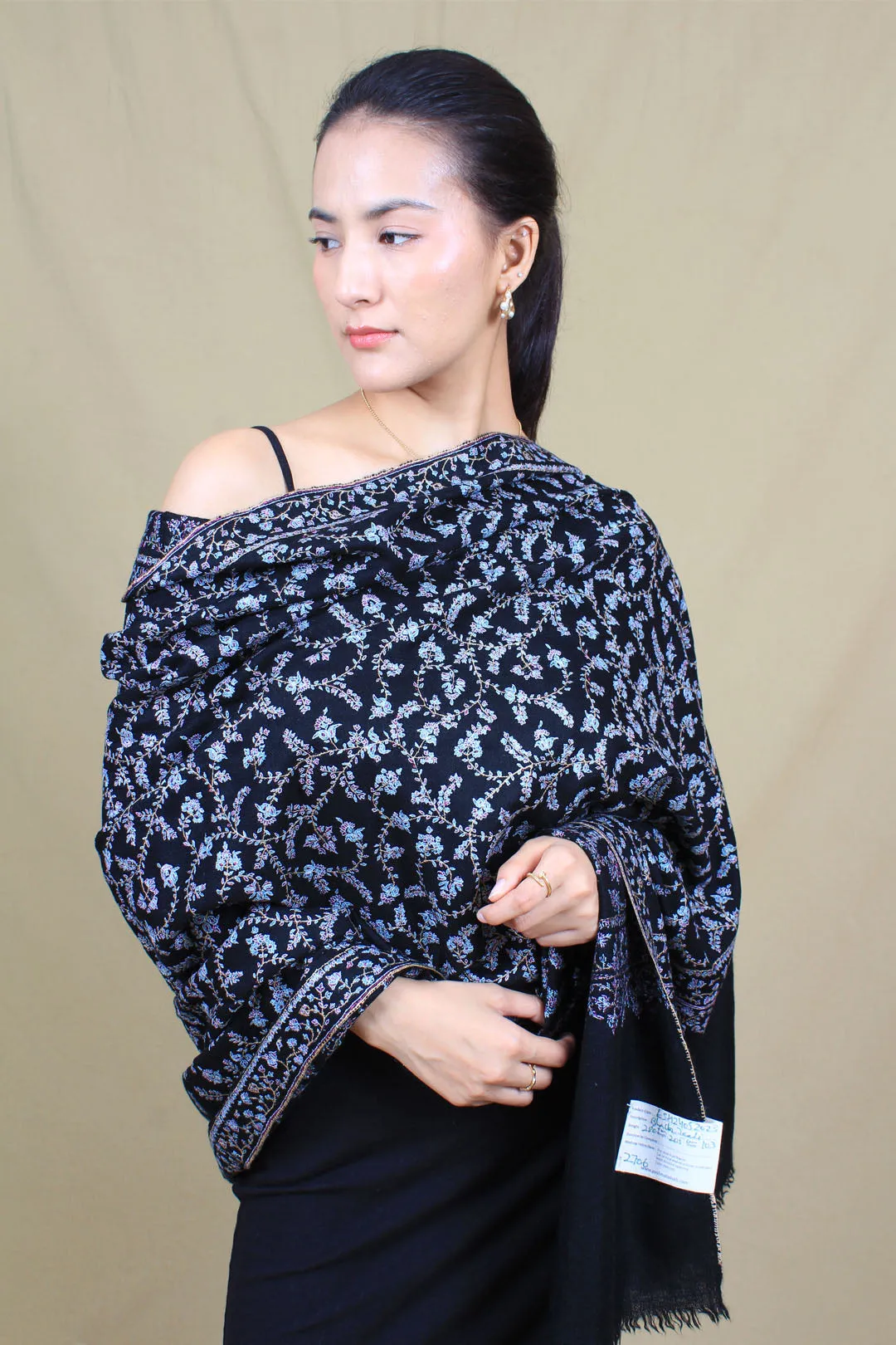 Hidayah Black Sozni Jaali Pashmina Embroidered Pashmina shawl