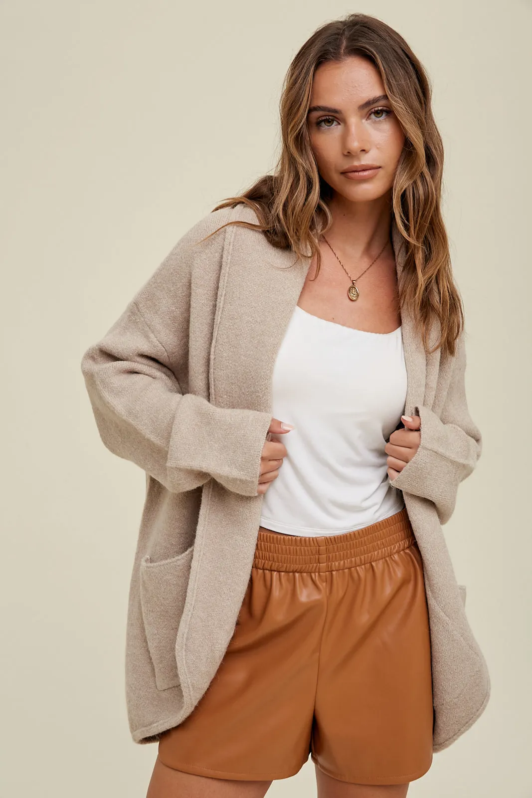 Oversized shawl cardigan with collar and pockets